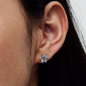 Sparkling Herbarium Cluster Stud Earrings